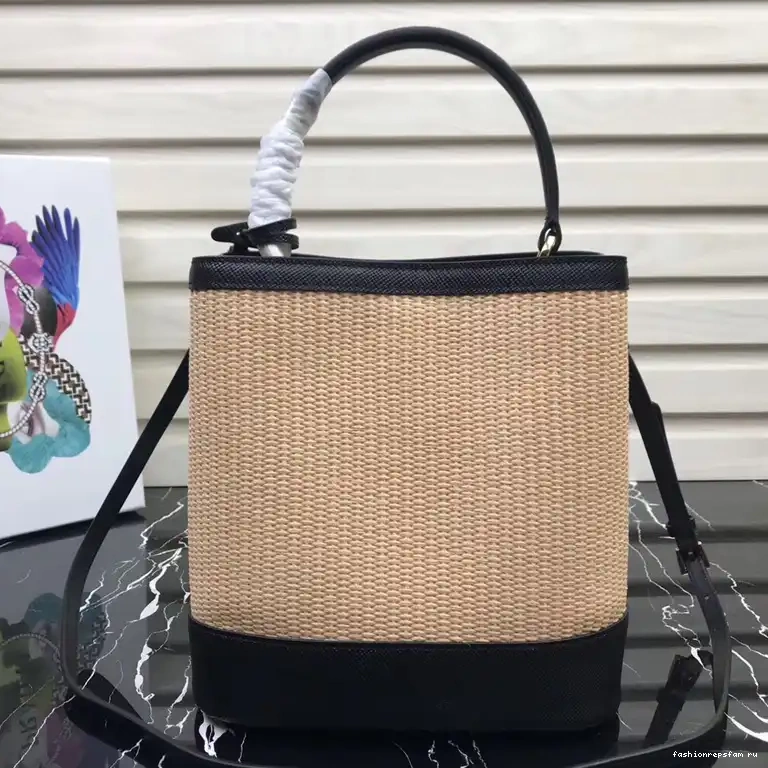 Fashionrepsfam ru Prada 2309YA0033 Bag 0526